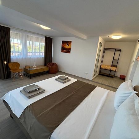 Born By The Sea Hotel Vama Veche Exterior photo