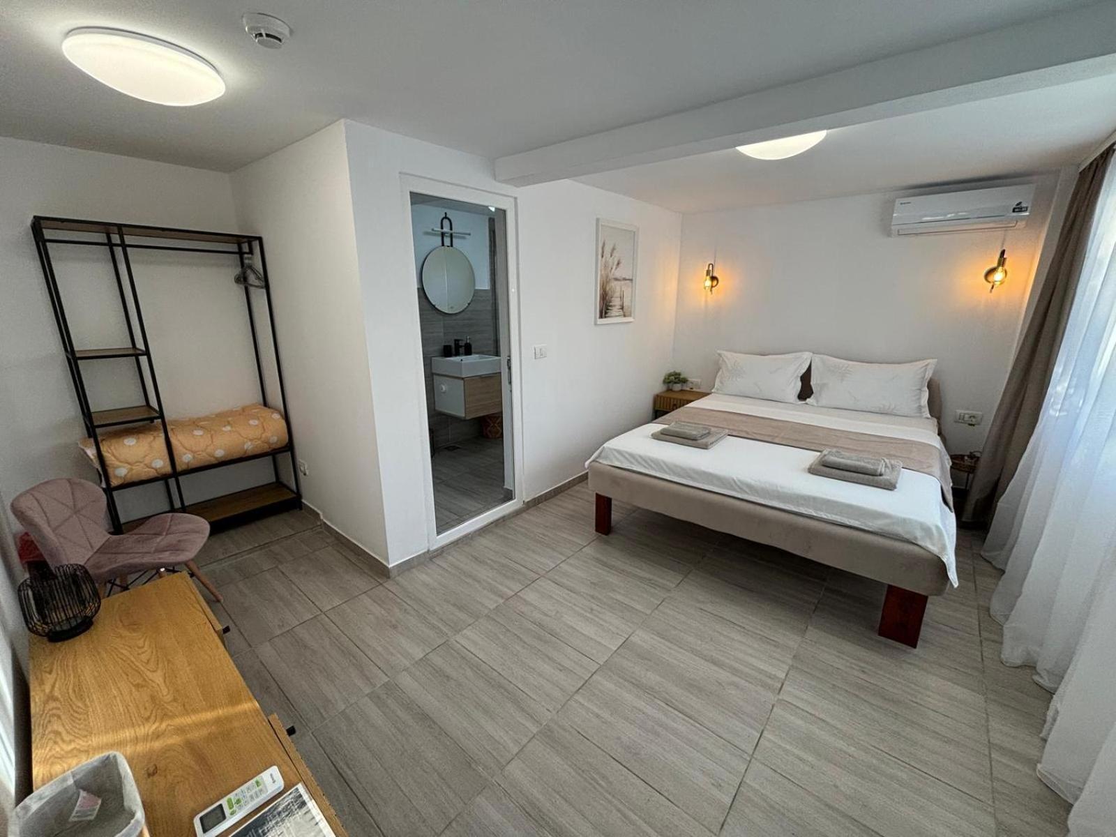 Born By The Sea Hotel Vama Veche Exterior photo