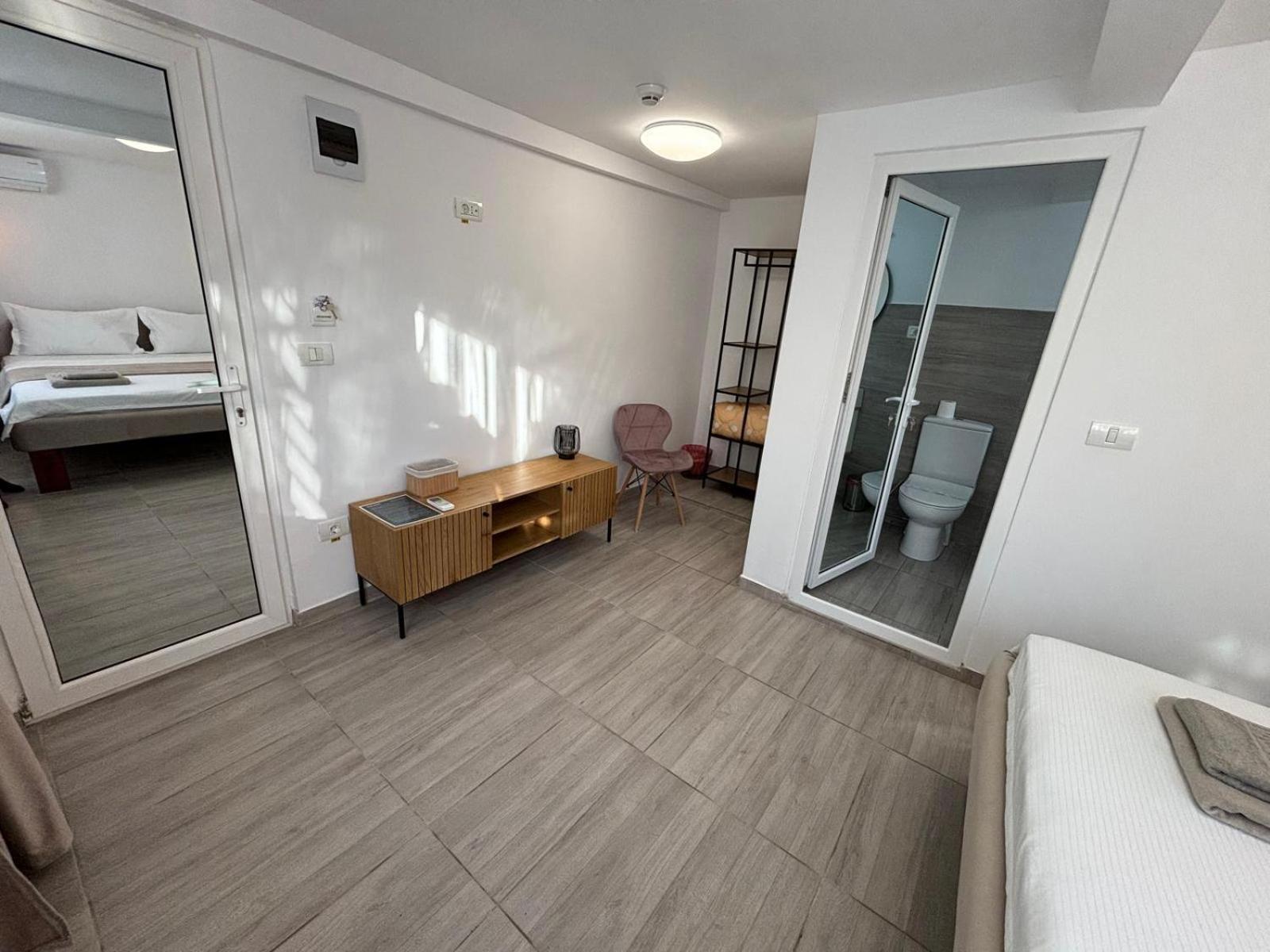 Born By The Sea Hotel Vama Veche Exterior photo