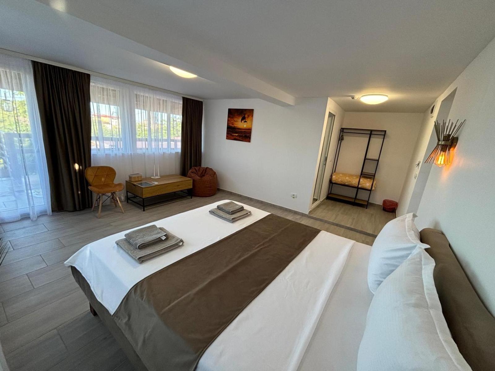 Born By The Sea Hotel Vama Veche Exterior photo